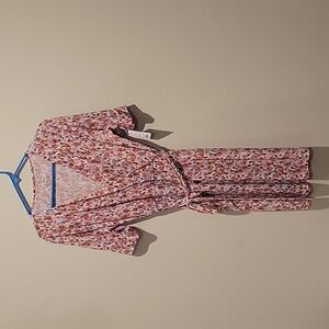 NWT Apt 9 Floral Dress Size Medium